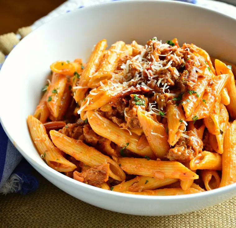 Ziti Al Fresco with Italian Sausage, Sun dried Tomatoes and Cream