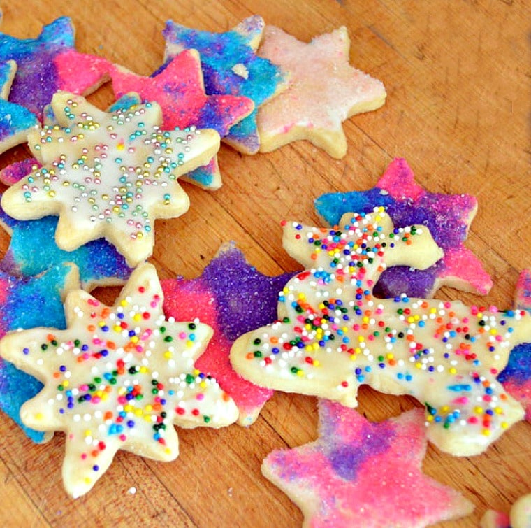 https://thisishowicook.com/wp-content/uploads/2012/12/Shortbread-Cookie-Cut-outs0170.jpg