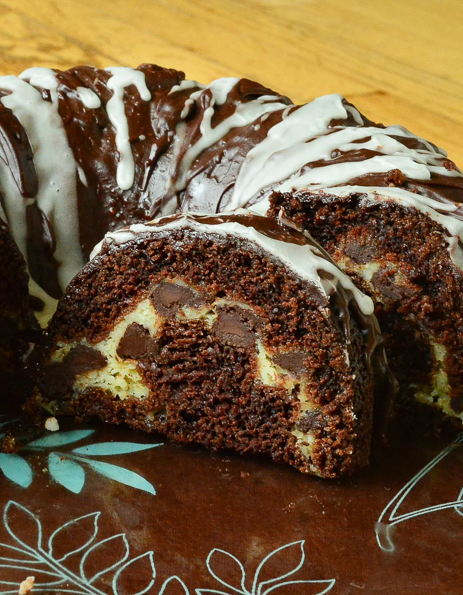 Marble Bundt Cake - I Heart Eating