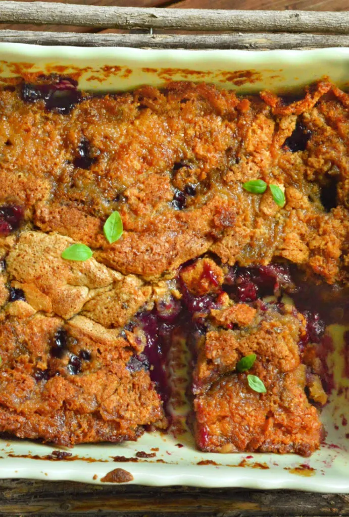 blackberry blueberry cobbler