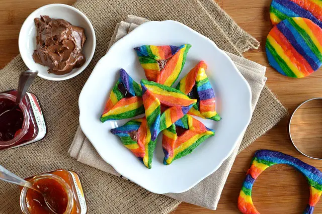 Rainbow hamentashen