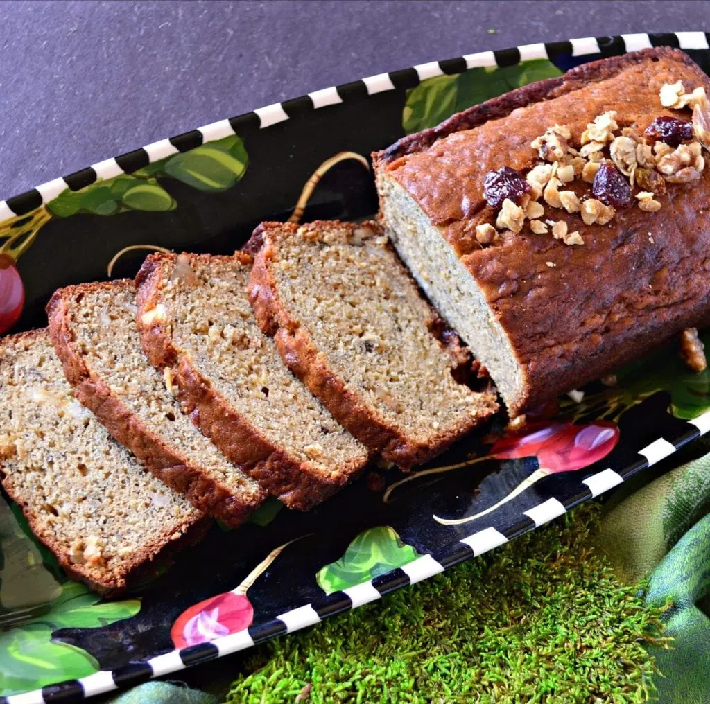 Banana Granola Toasting Bread is a great way to start your day or a perfect late day snack. I love it toasted with butter! #bananabread #quickbread www.thisishowicook.com