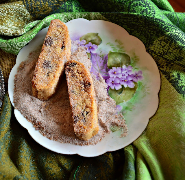 Mandel Bread with Ear Grey