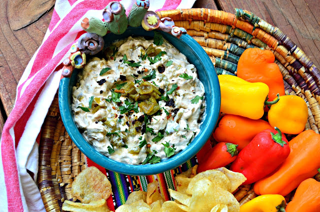This roasted poblano onion dip is perfect for any time you want a dip! Love the chilies in this and it is so creamy! #dips #Mexicanfood #chilies #appetizers See more good food at: www.thisishowicook.com