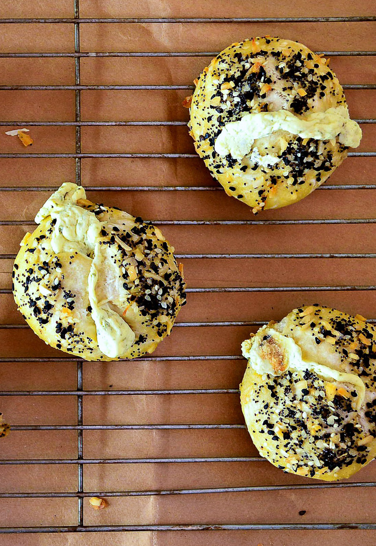 everything bagel bombs