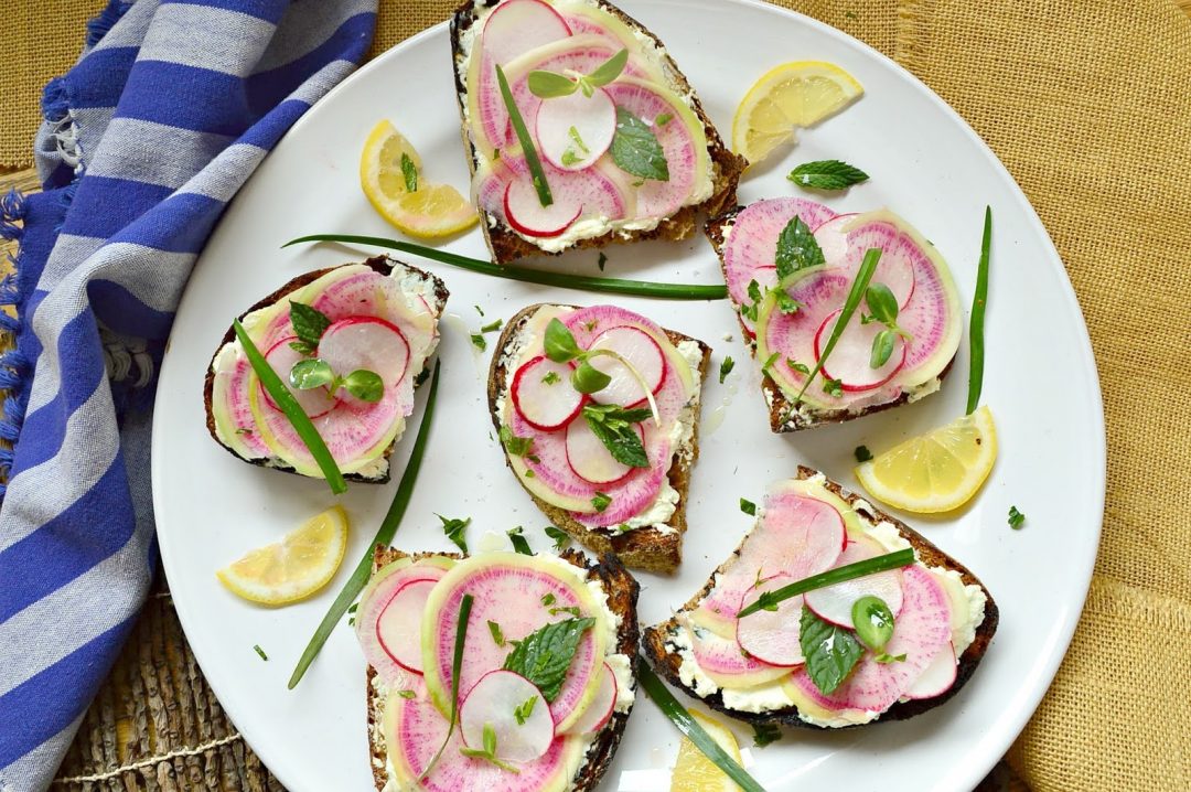 Radish crostini