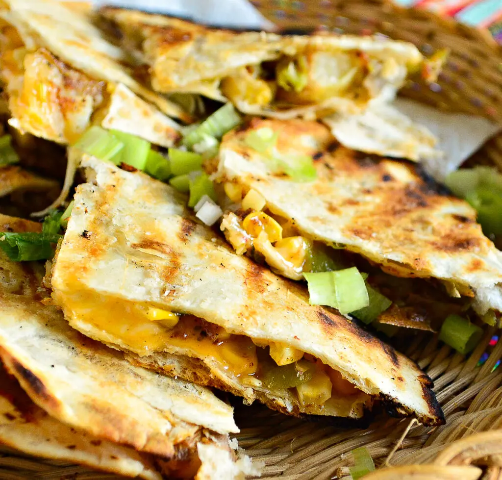 Tradition halskæde Array af Grilled Quesadillas - This Is How I Cook