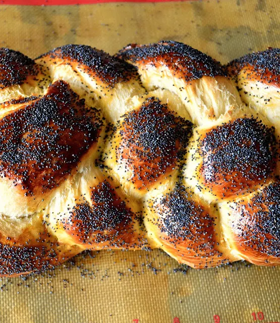 Challah bread