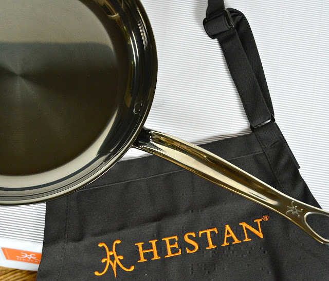 Hstan Skillet and Apron