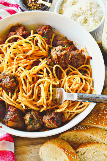 spaghetti and red wine meatballs 12 of 13