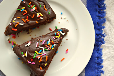 Quick chocolate cake with sprinkles