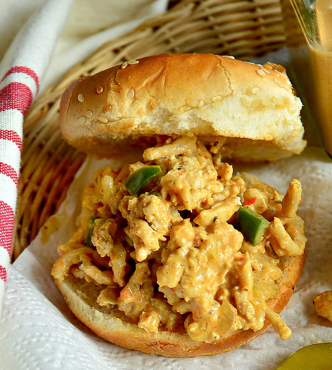 Chicken Slider with Comeback Sauce