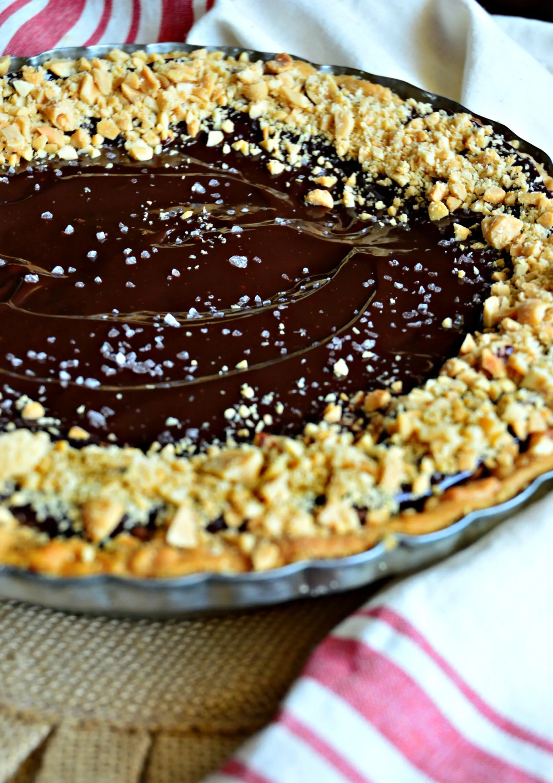 Easy chocolate peanut butter pie