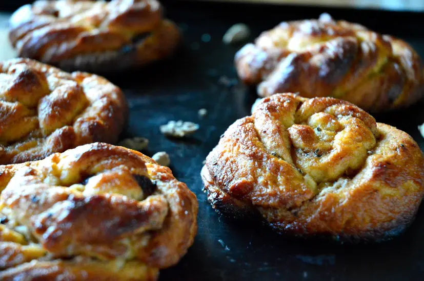 Cardamom Buns