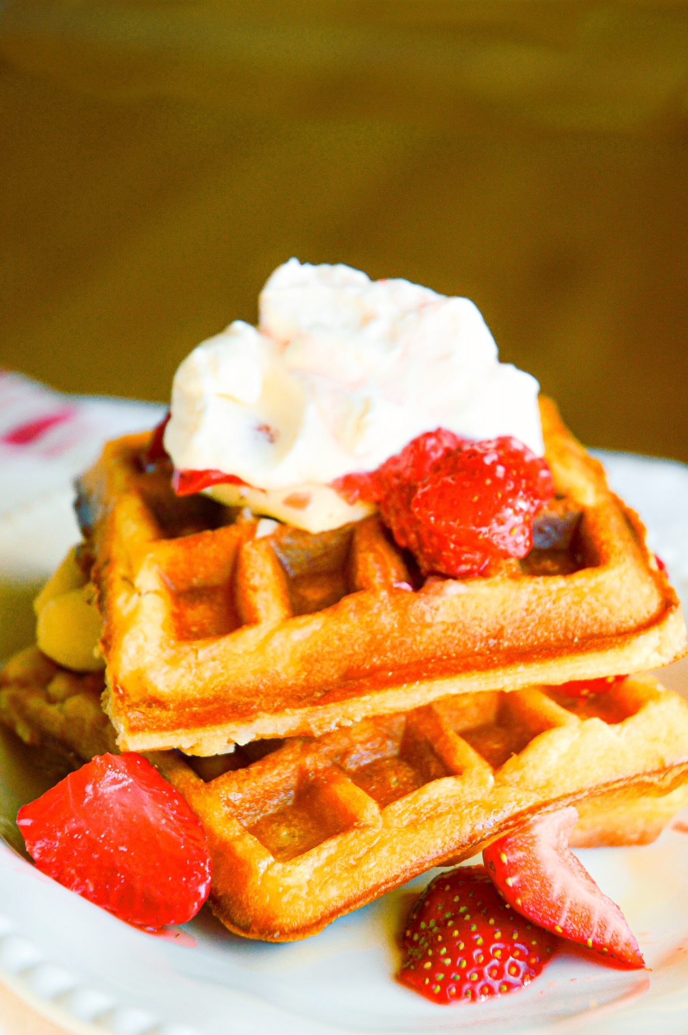 Easy Golden Waffles