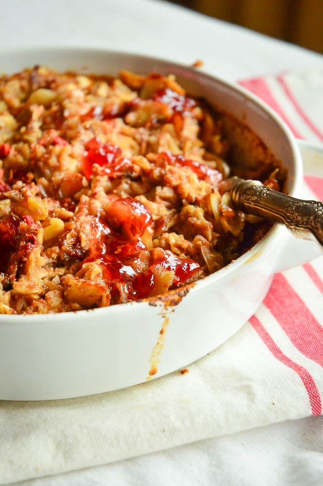 Healthy Baked Strawberry Oatmeal