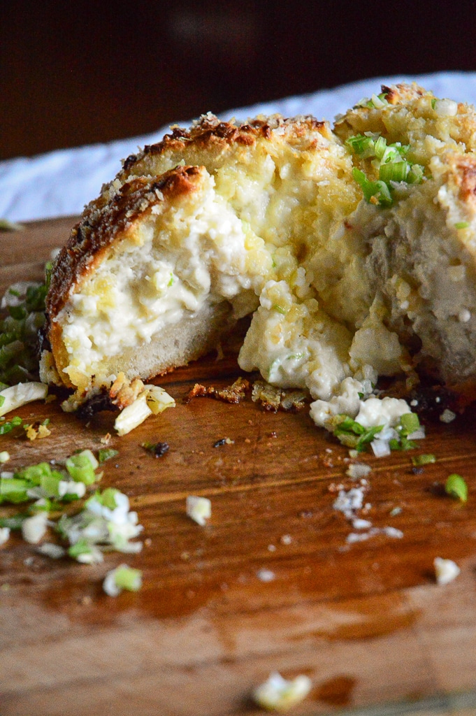 Korean Cream Cheese Garlic Bread