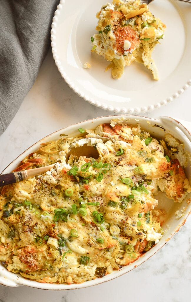 Breakfast strata with artichokes and goat cheese
