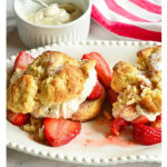 Shortcakes for strawberries