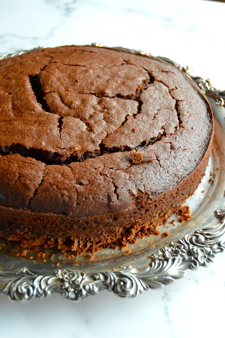 Plain Dark Chocolate Cake