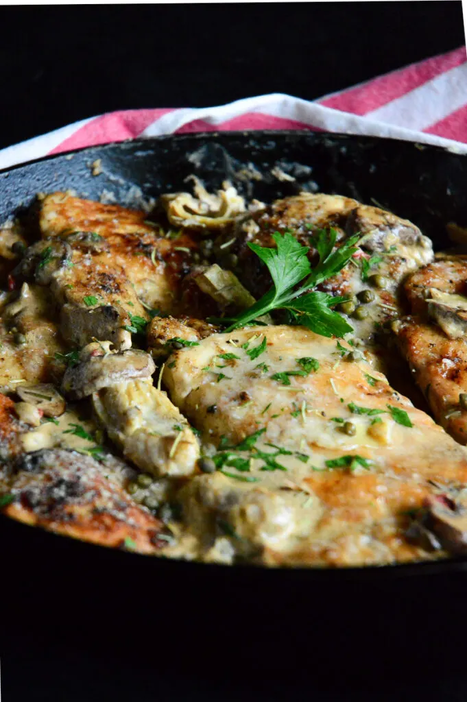 skillet chicken breast recipe in cast iron pan