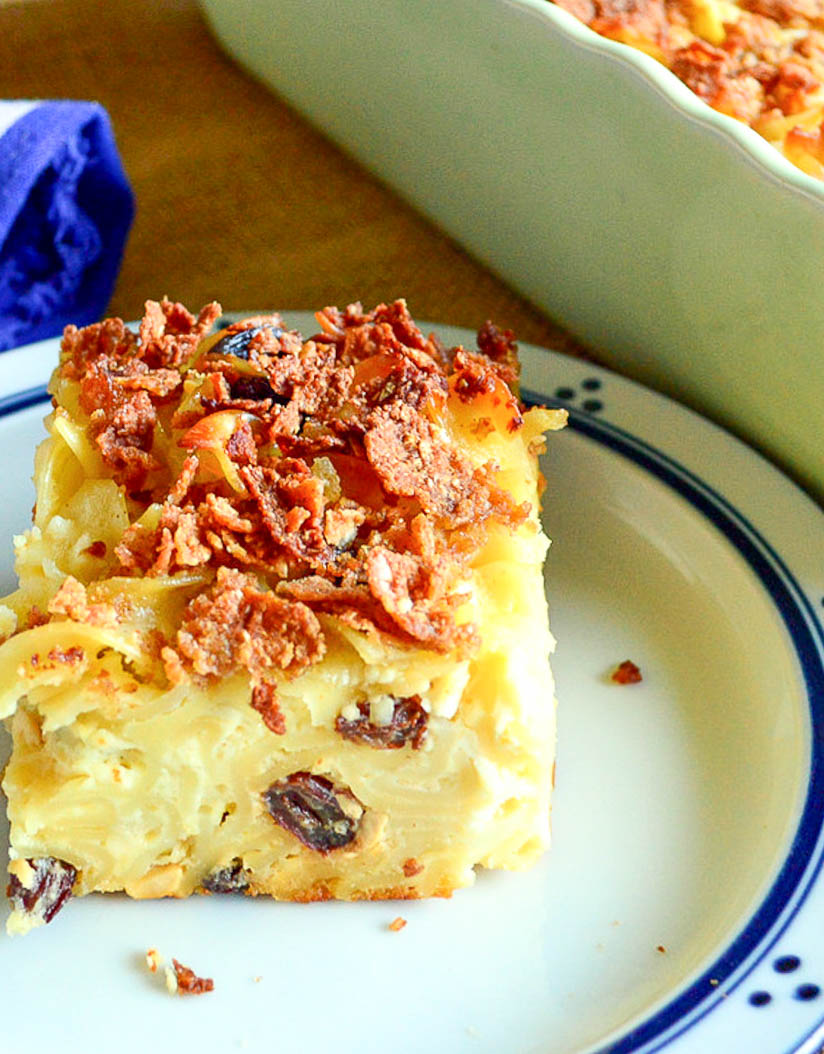 nnoodle kugel on blue striped round plate