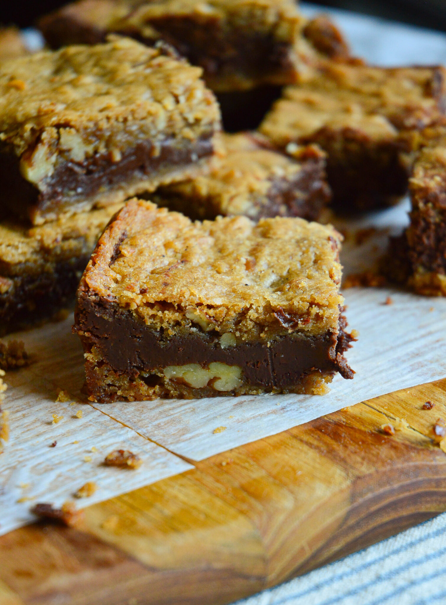 blondies vs. brownies on cutting board