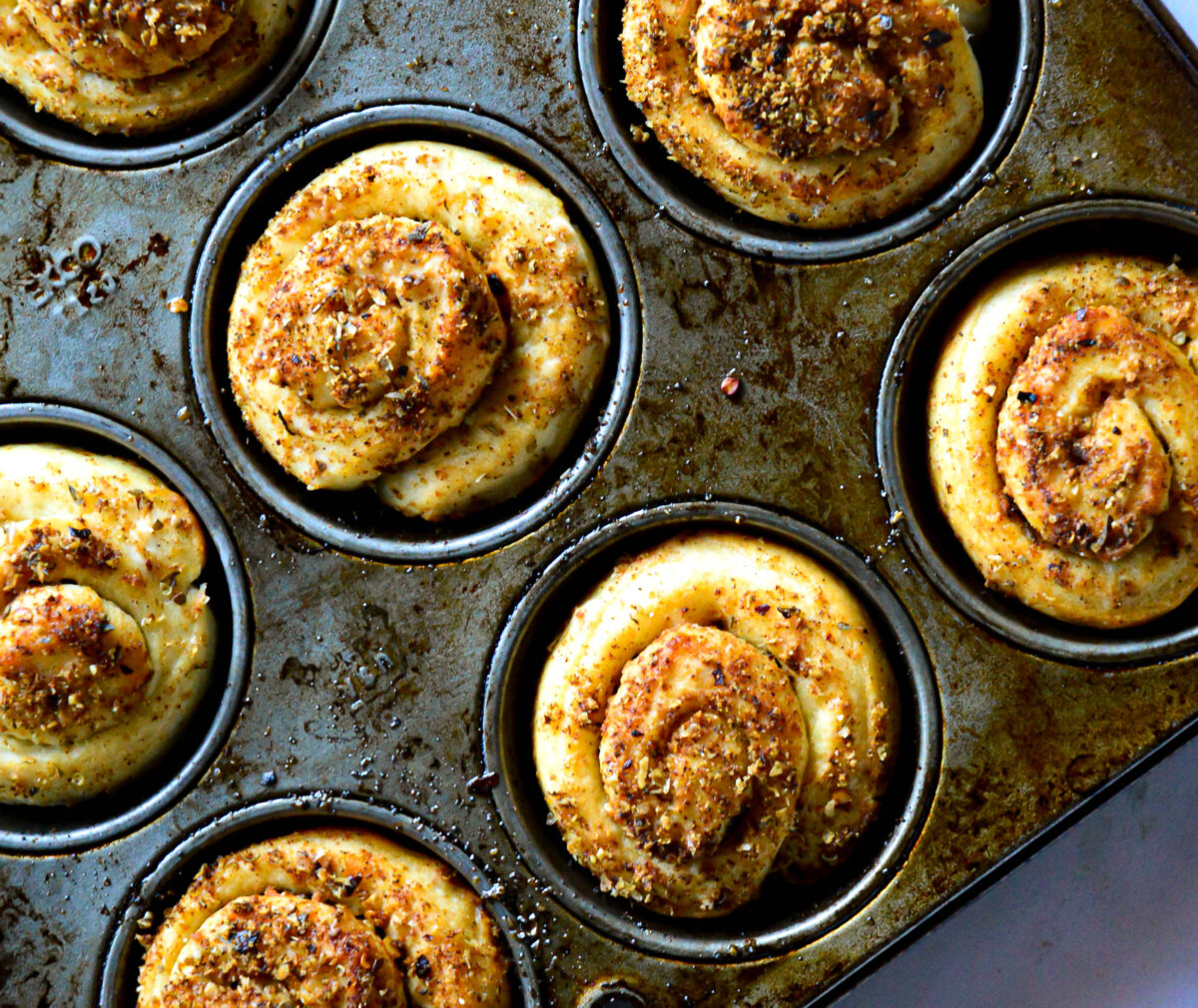 leftover pizza dough garlic rolls