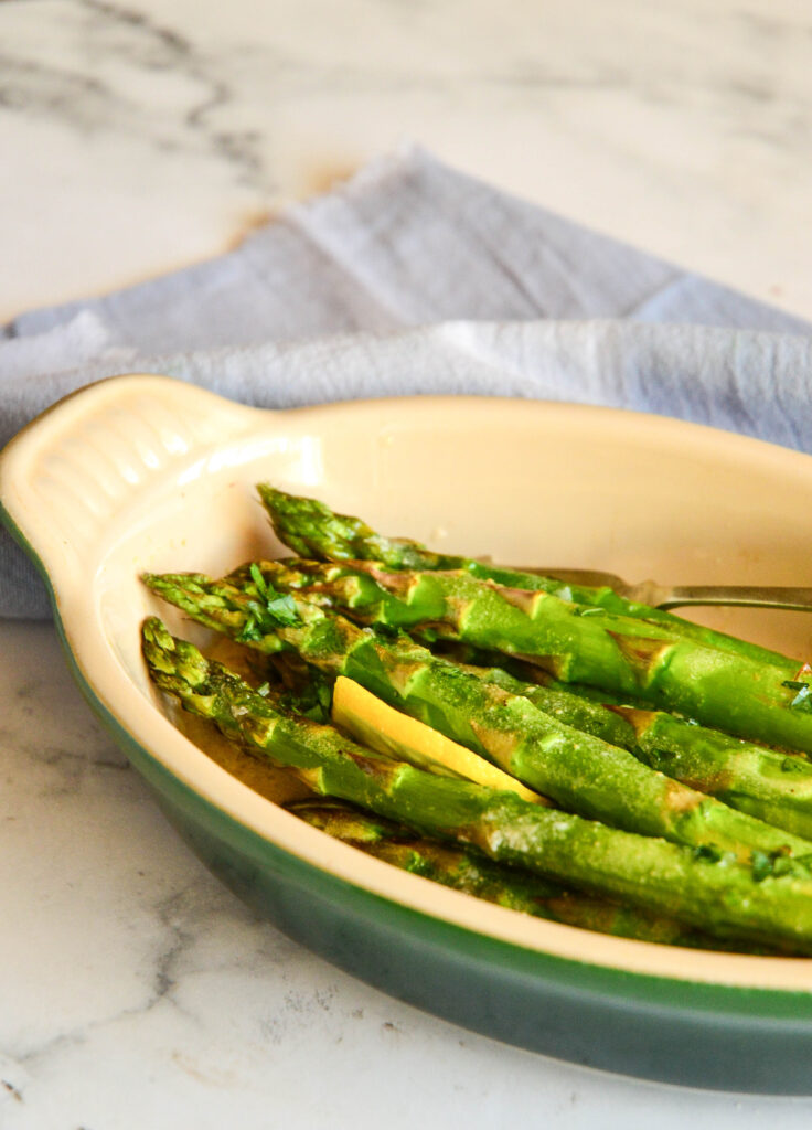 asparagus in baking dish