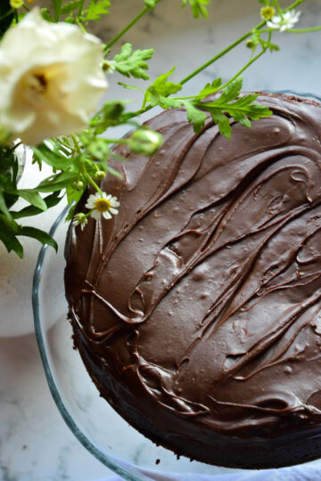 chocolate honey cake recipes on cake platter