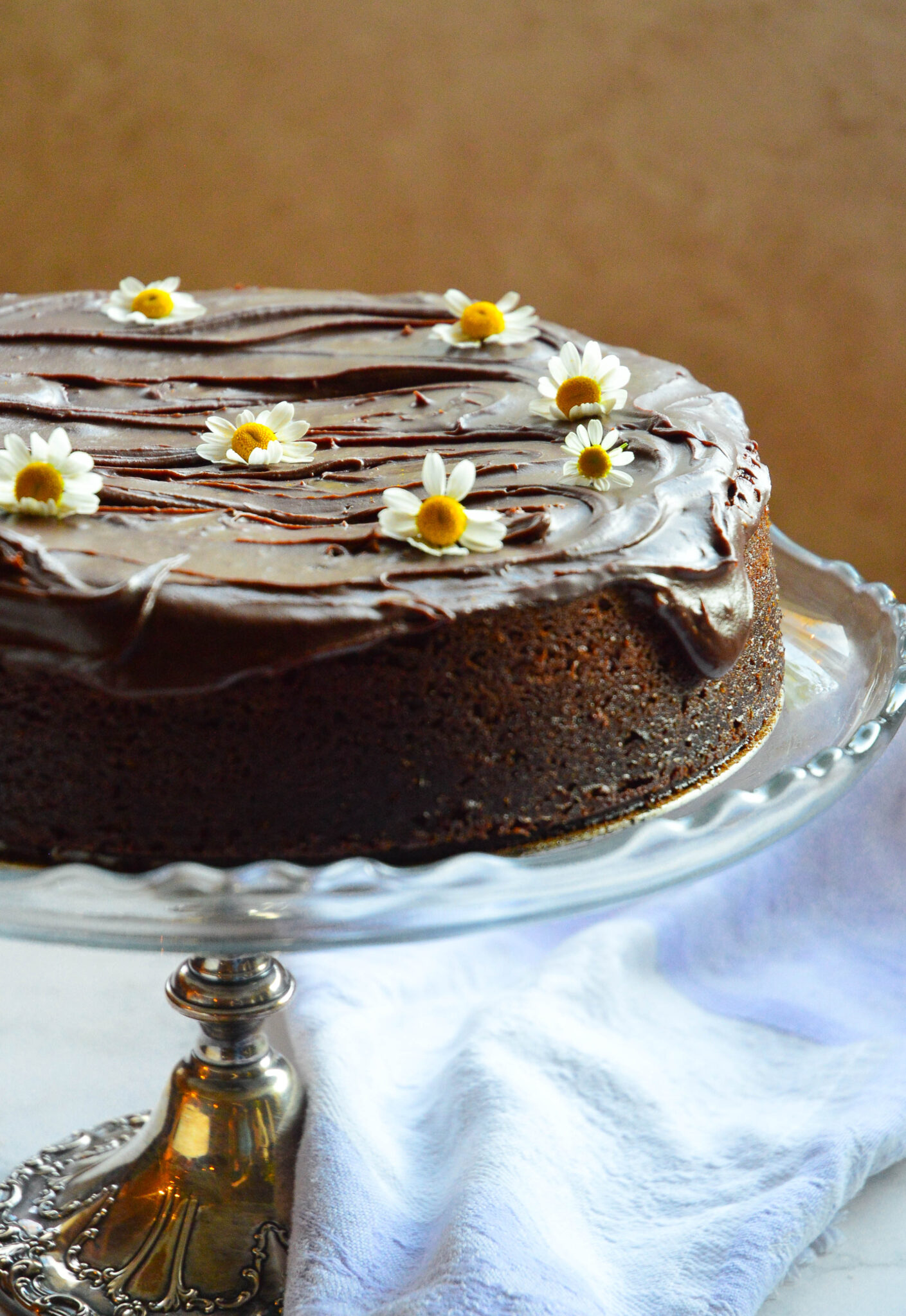 honey cake recipes with chocolate honey cake on platter photo